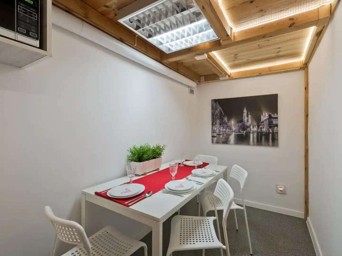 2-Bedroom Apartment - 51 Dietla Street Краков Экстерьер фото